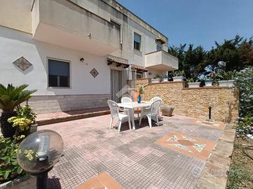 CASA SEMINDIPENDENTE A CASTELVETRANO