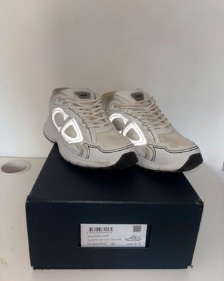 Dior B30