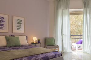 Stanza singola 20 mq con balcone angolare