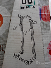 Supporto per sanitari universale