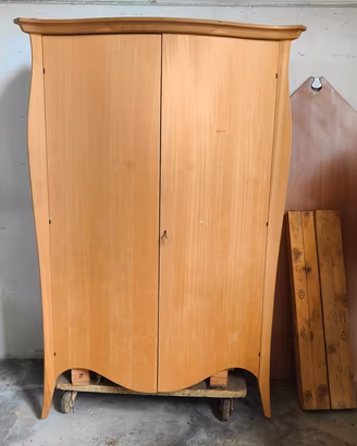 Armadio legno massello di abete