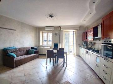 Corso umberto soluzione indipendente 2 vani + acc