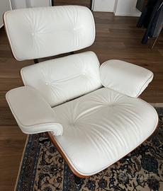 Eames Lounge Chair - Replica