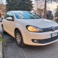 Volkswagen Golf Automatico