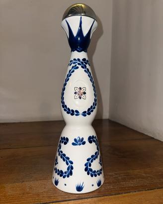 BOTTIGLIE AZUL REPOSADO E DON JUKIO 1942  VUOTE