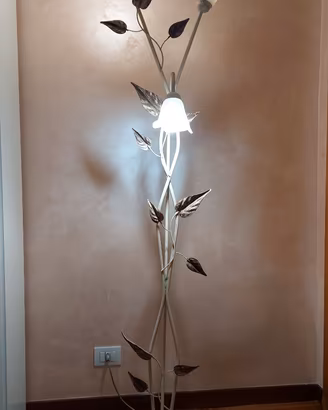 Piantana lampada