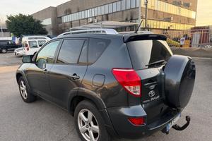 TOYOTA RAV4 2.2 177CV 4X4 PELLE GANCIO TRAINO