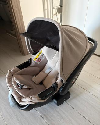 Ovetto inglesina beige unisex