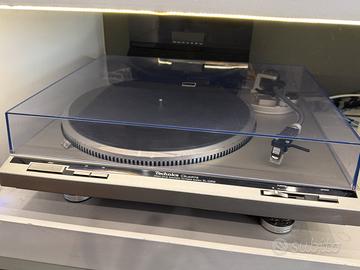 Giradischi Technics sl-Q202