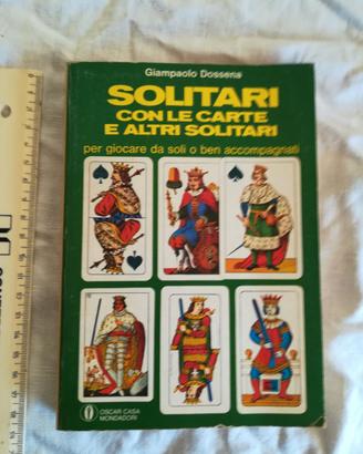 Libro giochi solitari con le carte
