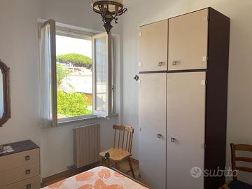 armadio + comò (150€+70€)