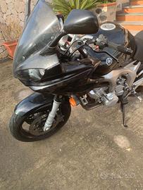 Yamaha FZ6 Fazer S1 incidentata