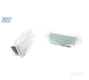 FANALI A LED PER PIEDI E PORTE BMW F30 F20 E84 F01