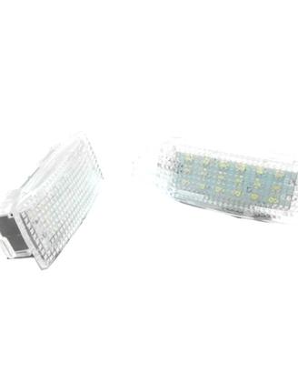 FANALI A LED PER PIEDI E PORTE BMW F30 F20 E84 F01