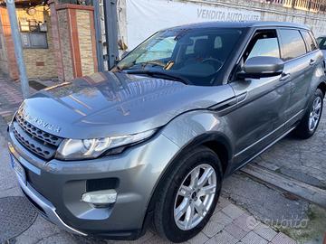 Land Rover Range Evoque 2.2 TD4 5p. Pure
