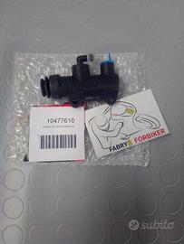 POMPA FRENI POST. BREMBO DUCATI  10477610