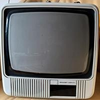 TV in bianco e nero mivar