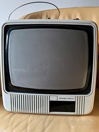 TV in bianco e nero mivar