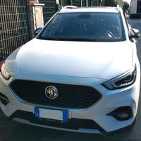 MG ZS 1.0 LUXURY - TETTO APRIBILE