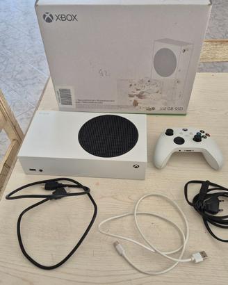 Xbox Series S 512GB + Controller Originale e Cavi