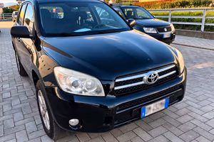 Toyota RAV 4 RAV4 2.2 D-4D 136 CV Sol