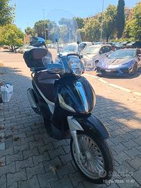piaggio beverly 300