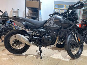 Royal Enfield Himalayan 450 Mana Black