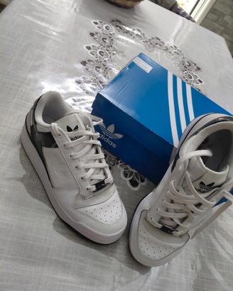 Adidas Forum Bold 