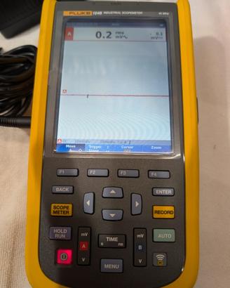 Oscilloscopio portatile Fluke 124B