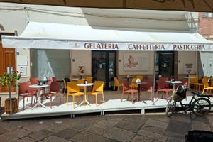 Gelateria/pasticceria/caffè