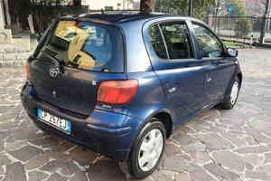 Toyota Yaris 1.3i 16V 5p Sol
