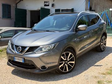 Nissan QASHQAI 1.6 dCi TEKNA TETTO FULLOPT 360CAM