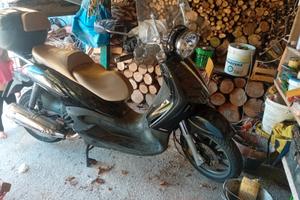 Piaggio Beverly 500 - 2008