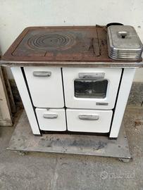 stufa a legna putagè