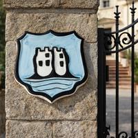 coppia stemma in ceramica dipinti a mano giardino 