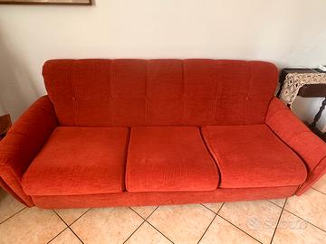 DIVANO 3 posti