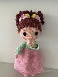 Bambola amigurumi
