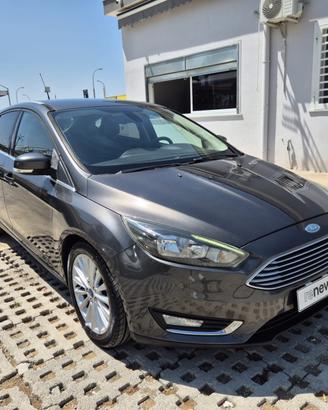 Ford Focus 1.6 120 CV GPL Titanium