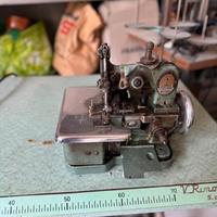 Macchina taglia e cuci V. Rimoldi S.p.A. Milano