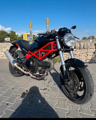 ducati Monster 695