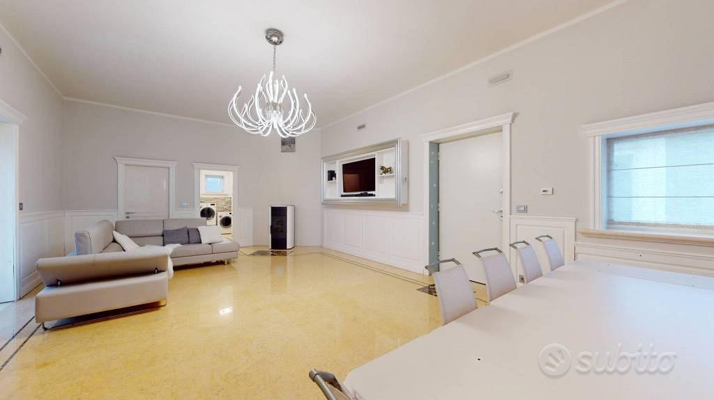 Casa – Vercelli, Porta Torino, L'Isola - Altro