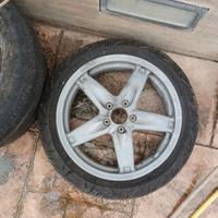 Cerchi gomme e disco entrambi a 60 lecce