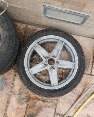 Cerchi gomme e disco entrambi a 60 lecce