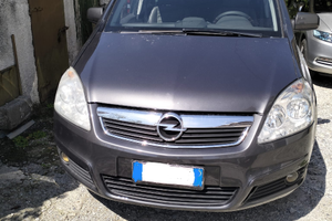 Opel Zafira 2010