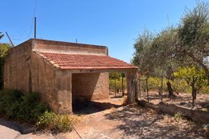Terreno con fabbricato rurale a Santa Flavia