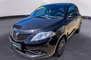 Lancia Ypsilon III 2015 5 Porte 1.2 Ecochic 6...
