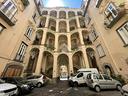 3-locali-a-napoli