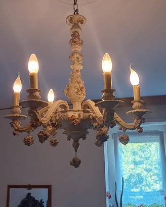 Lampadario in vero capodimonte