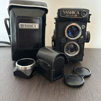 Yashica Mat 124G