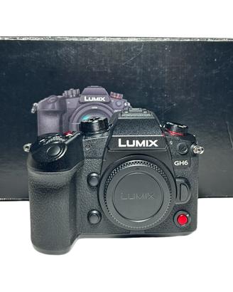 Panasonic LUMIX GH6 (GARANZIA 2 ANNI)